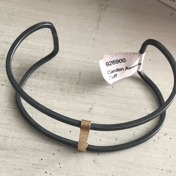 Garden Avenue Poppy Edge Jewelry - Garden Avenue Bracelet